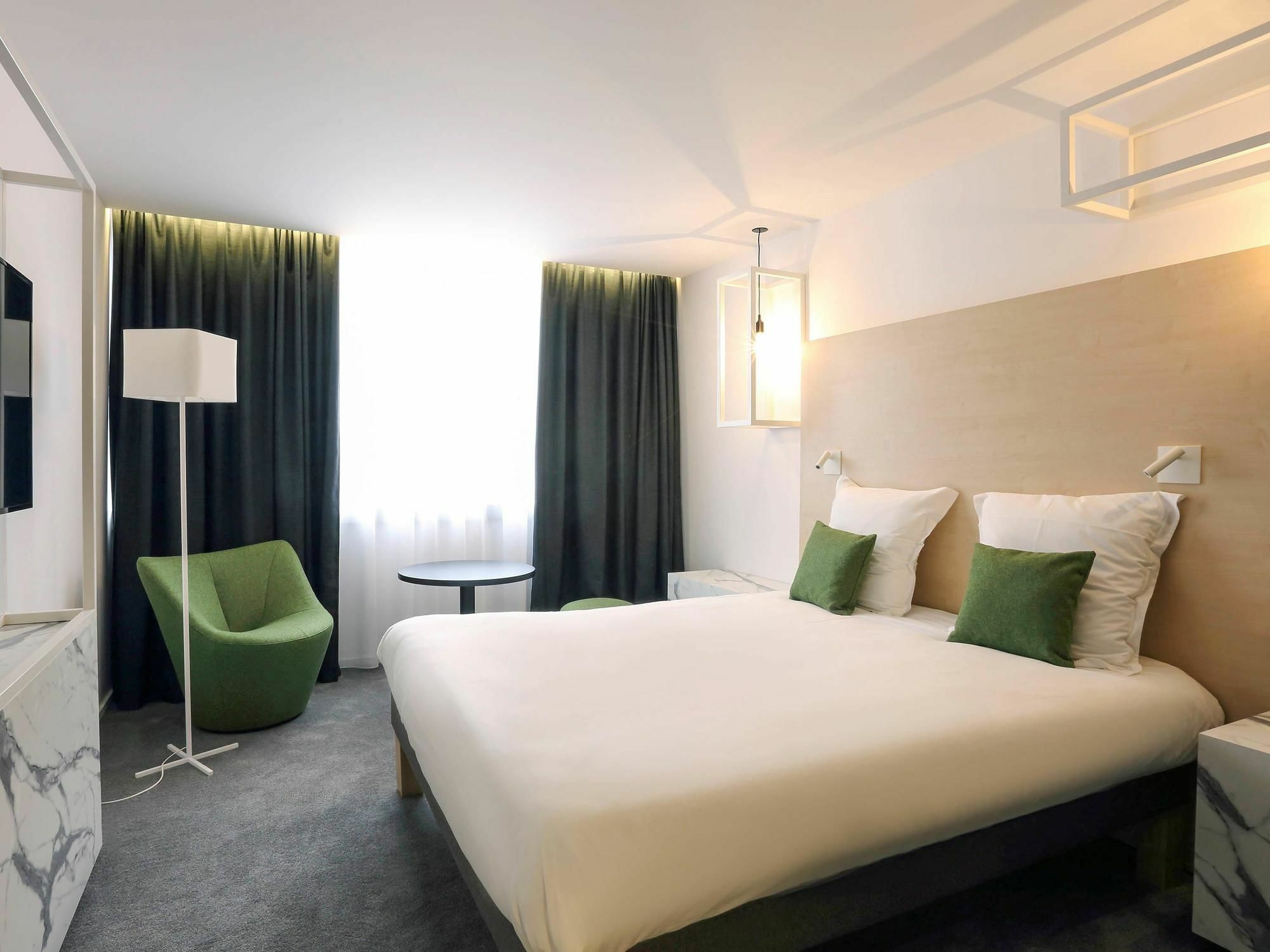 Mercure Nancy Centre Gare Exterior foto